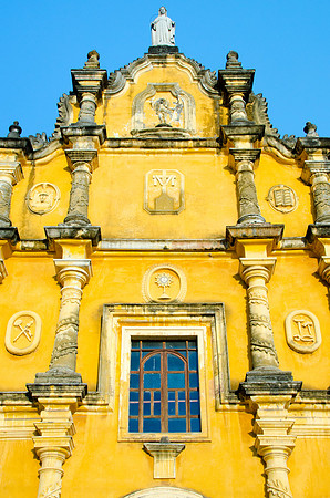 Iglesia De La Recolección, Leon
