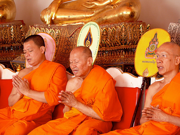 Monks Chanting, Wat Pho